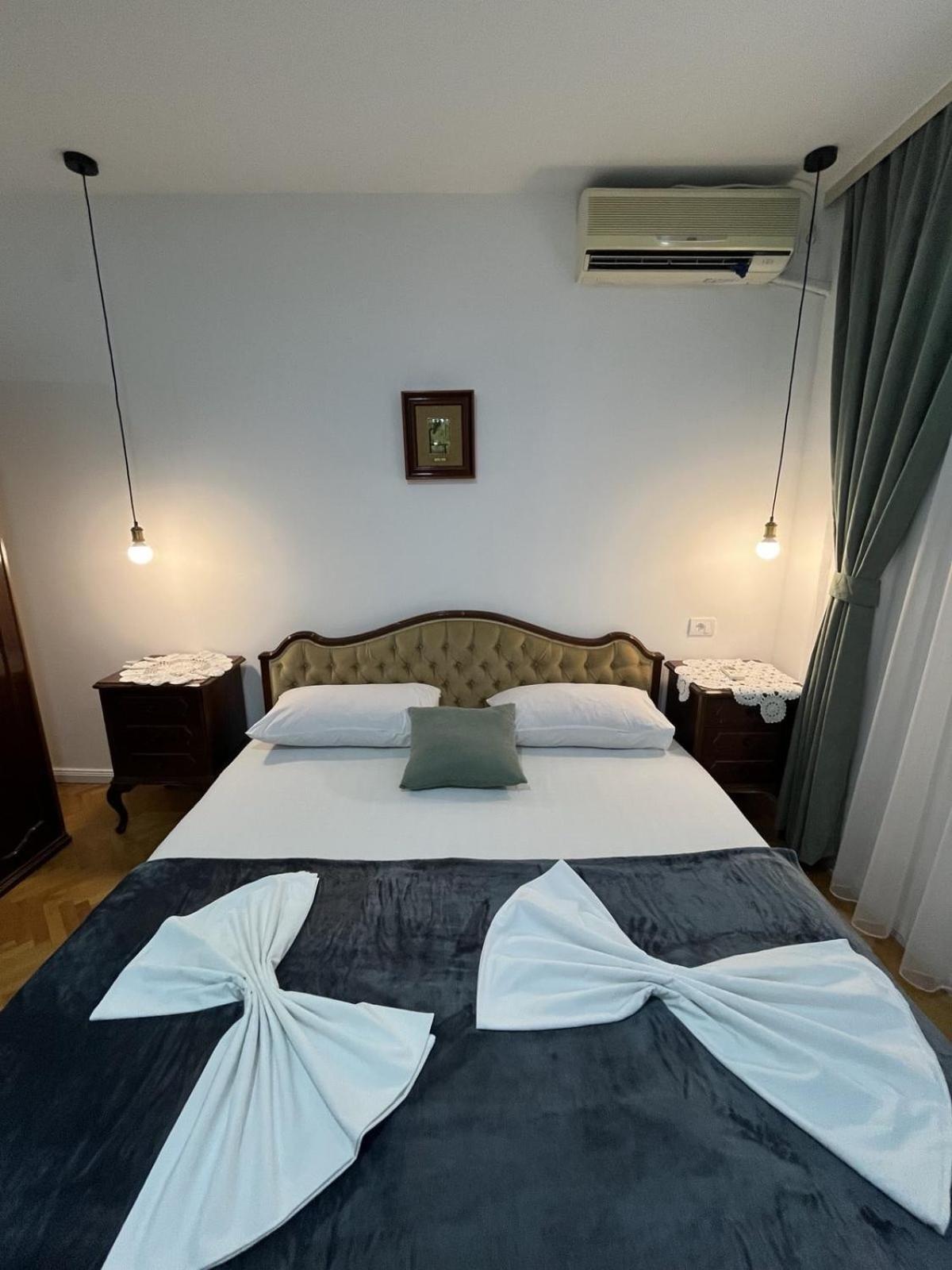 Studio Rooms Moncherie Ulcinj Exteriör bild
