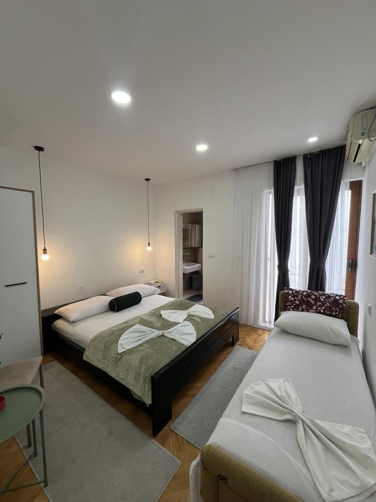 Studio Rooms Moncherie Ulcinj Exteriör bild